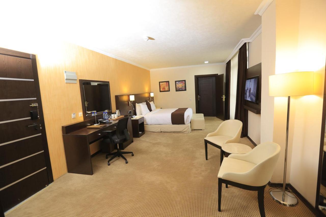 Cassiopeia Hotel Addis Abeba Exterior foto