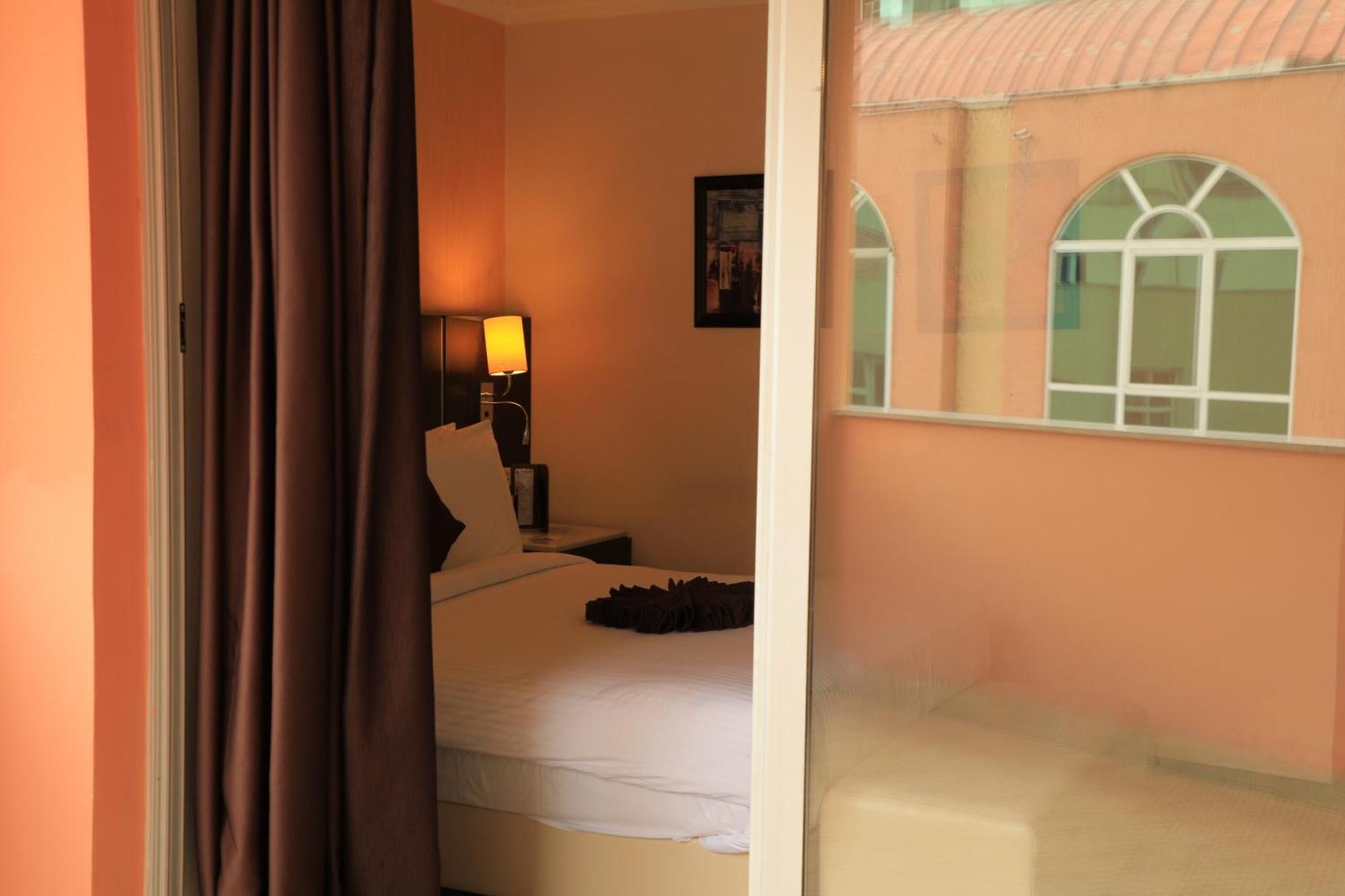 Cassiopeia Hotel Addis Abeba Exterior foto