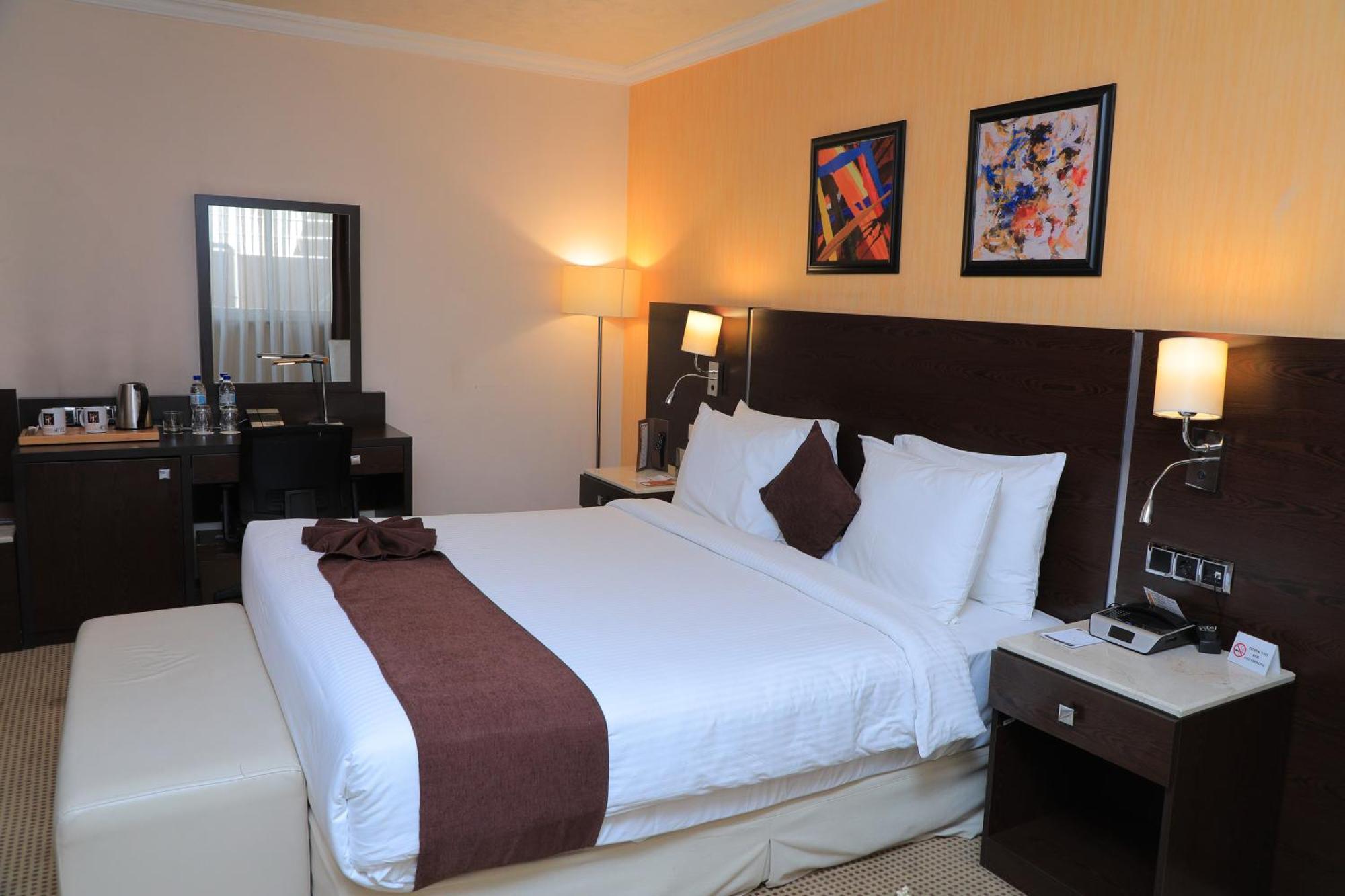 Cassiopeia Hotel Addis Abeba Exterior foto